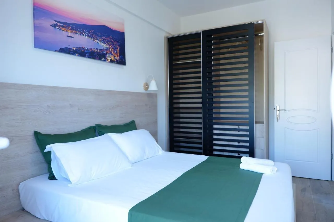 Apartment Sarandaview Hotel