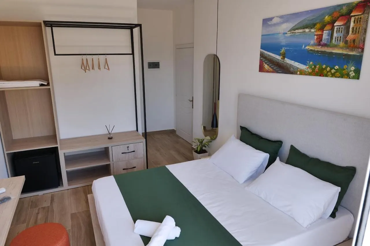 Sarandaview Hotel Apartment