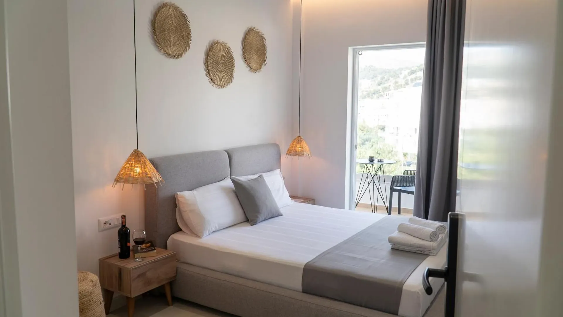 Sarandaview Hotel 0*, Sarande