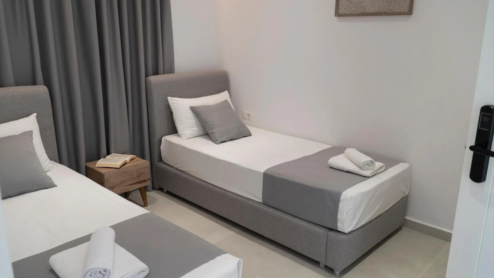 Sarandaview Hotel Apartment