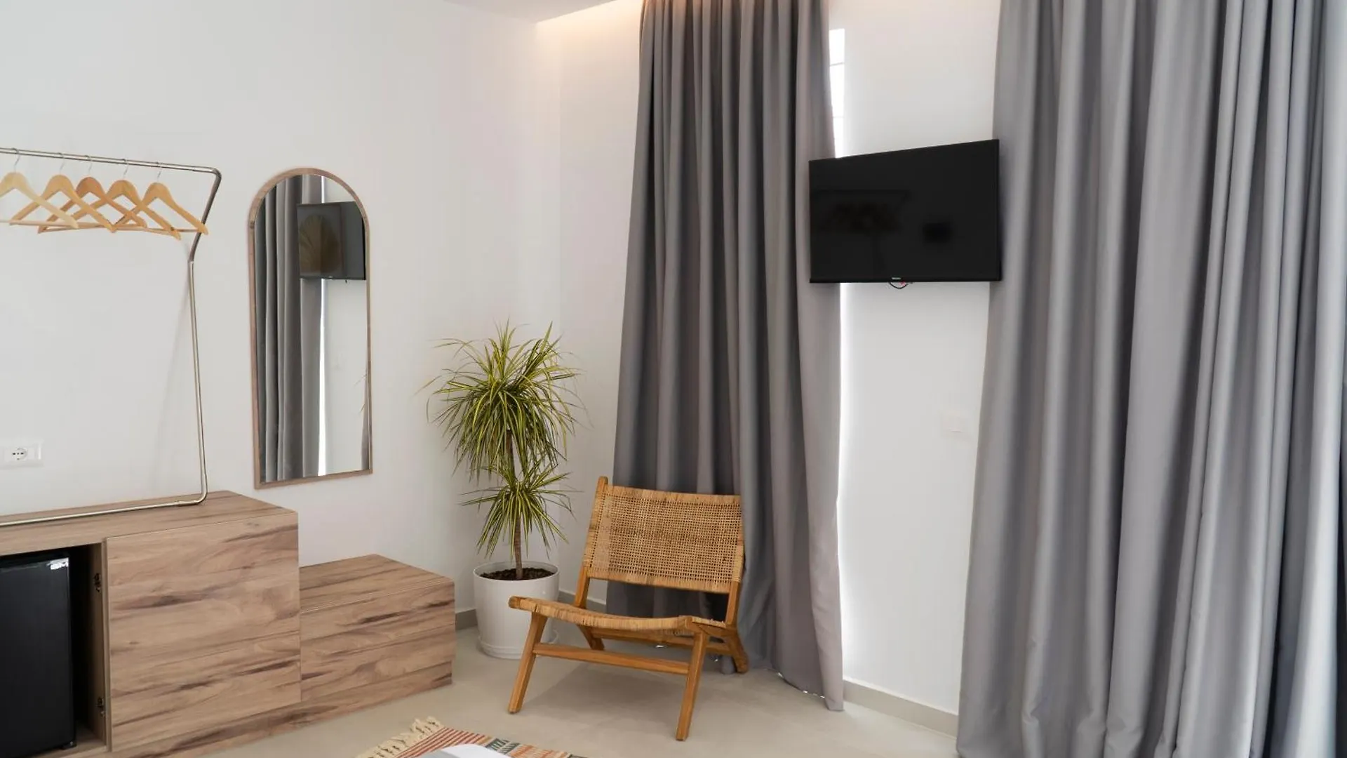 Sarandaview Hotel Apartment Sarande